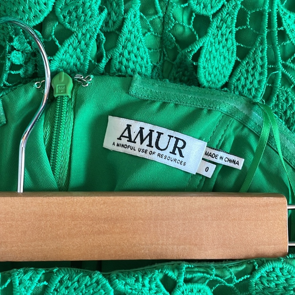 Emerald Green Strapless Dress - Picture 3 of 12